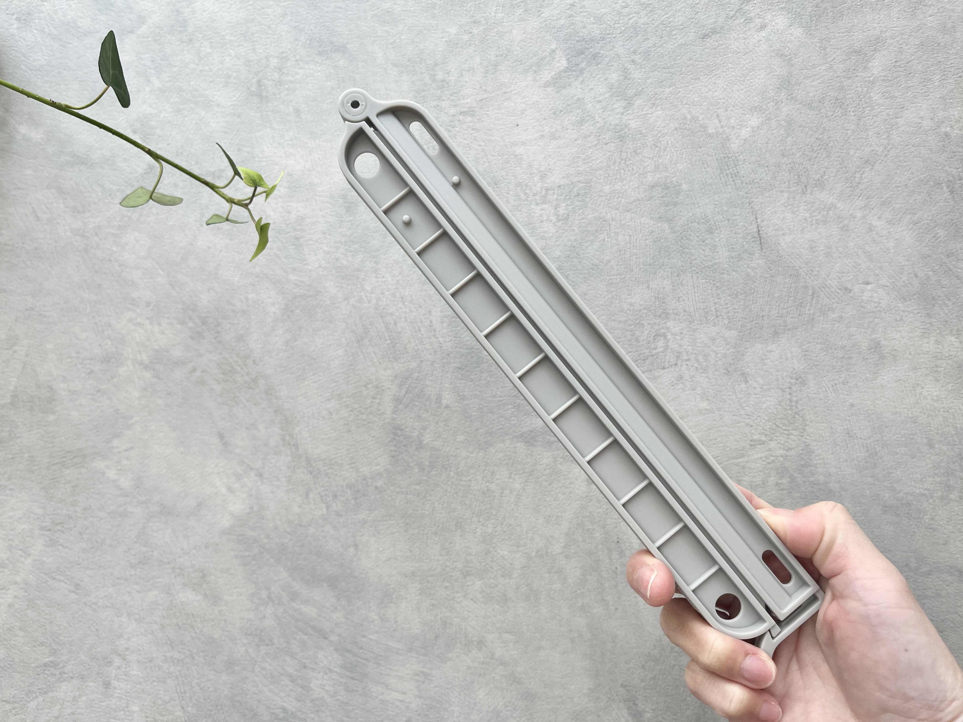 「大きすぎてビックリ！」「いったい何に使うの!?」ダイソーで見つけたクリップはあるイライラを解消できる便利グッズだった！