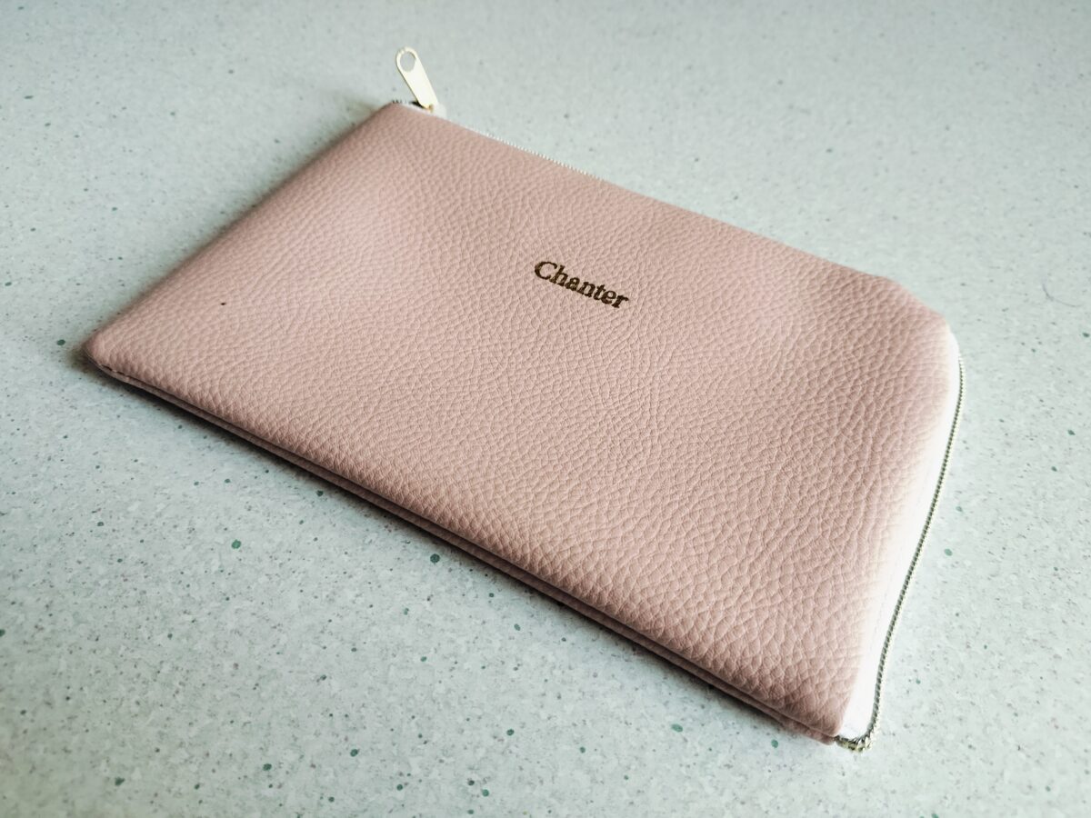 買わなきゃ損！110円なのにこんなに万能なの？美ポーチが便利すぎた