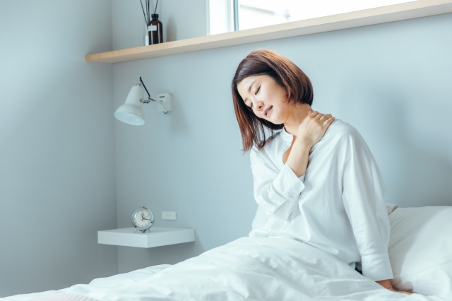 午前中のダルさは「朝イチの習慣」のせい？自律神経をバテさせない起床術