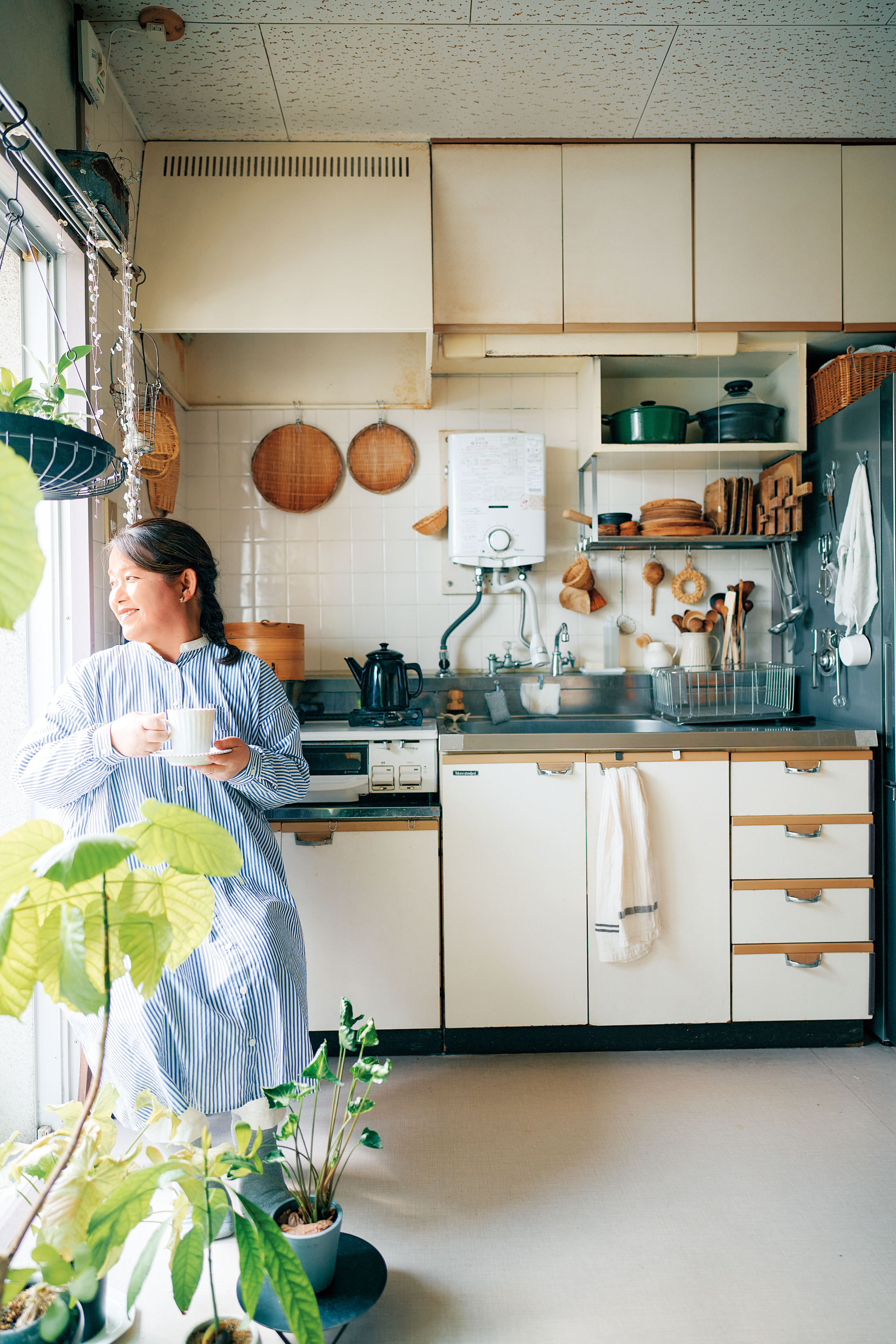 築50年の団地で不便を楽しむ。50代で見つけた「自分にちょうどいい」物の持ち方