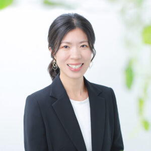 谷野さおり