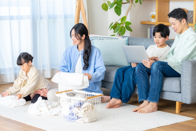 【リビングのお片づけ】頑張りすぎない！家族が自然と片づけるコツ