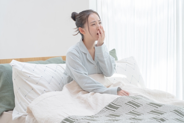 疲れているのに眠れない…それ「隠れ緊張」かも？薬膳師が教える自律神経ケア3選