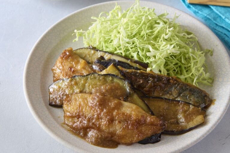【なすがごちそう】タレが絡んでご飯が進む！大満足のメインレシピ3選