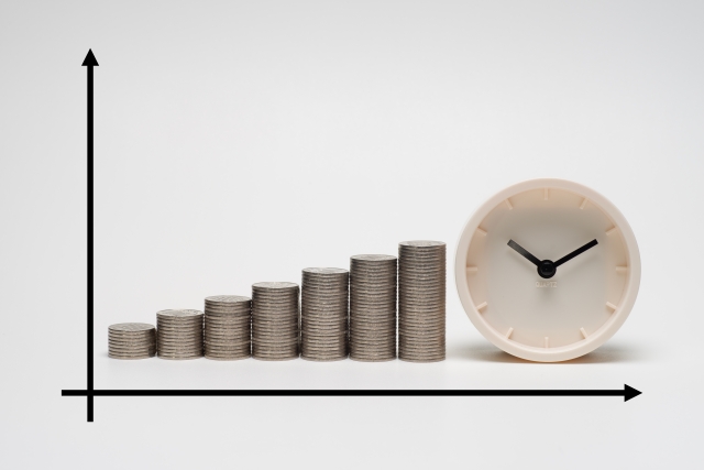 がんばらずにお金を増やしたい！忙しい大人世代が「インデックス投資」を選ぶ3つの理由