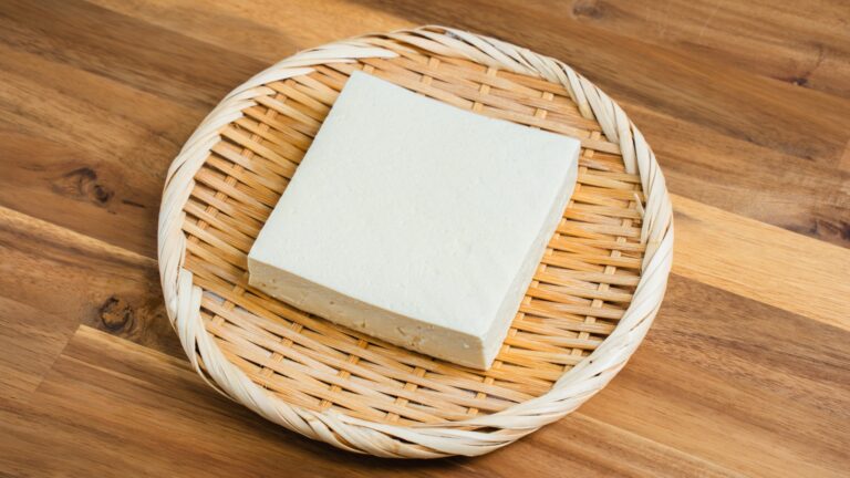 【節約の味方】あと一品欲しいときにも大活躍！無理なくお腹が満たされる簡単豆腐レシピ