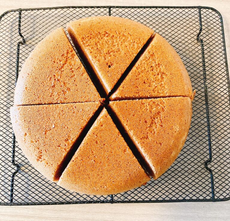 朝食やおやつに大活躍！ホットケーキミックスで作る「炊飯器ケーキ」の簡単基本レシピとアレンジ