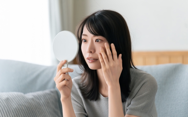 ファンデを厚塗りする前に！肌のくすみが気になる40代におすすめの「薬膳ビューティー食材」5選