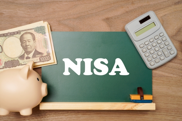 SNSの爆益報告に焦らない！FP直伝「新NISAで時間を味方につける増やし方」3選